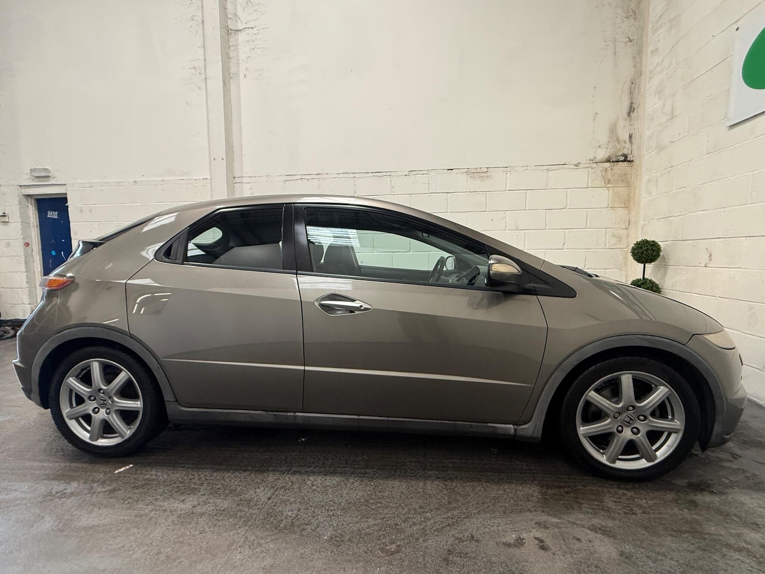 Used Honda Civic 2007 for sale - 77550665: Photo 9