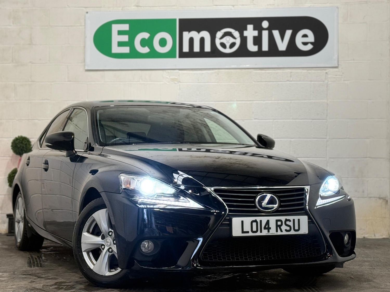 Used Lexus IS 2014 for sale - 78204430: Photo 1