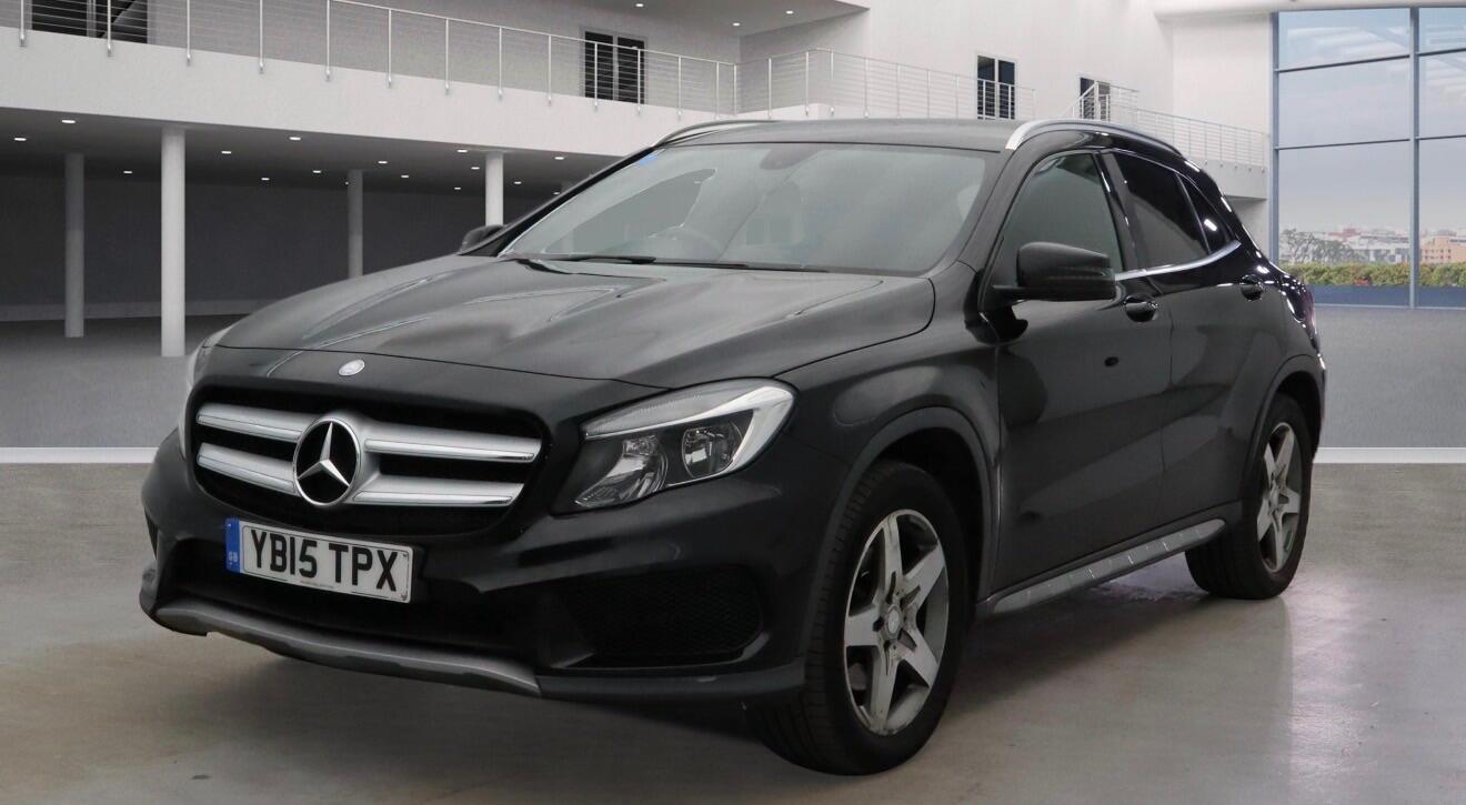 Used Mercedes-Benz GLA 2015 for sale - 77633523: Photo 2