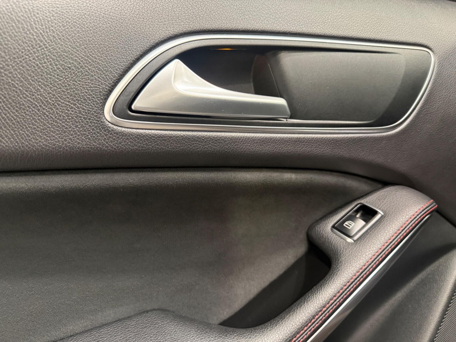 Used Mercedes-Benz GLA 2015 for sale - 77633523: Photo 32