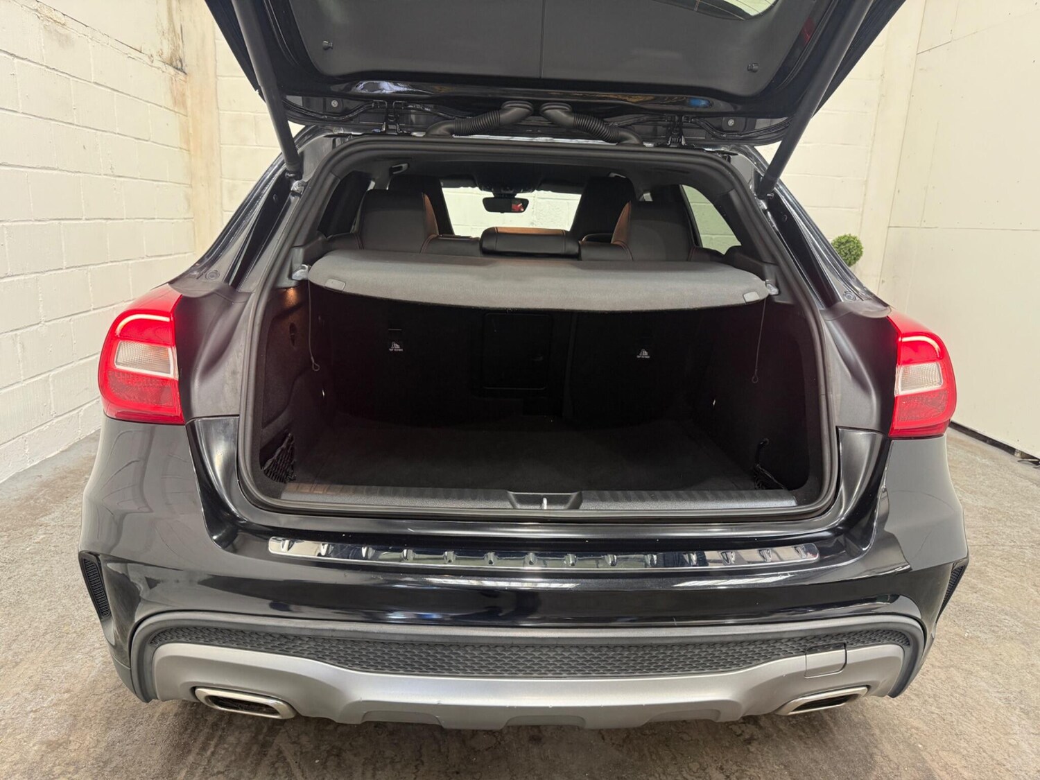 Used Mercedes-Benz GLA 2015 for sale - 77633523: Photo 35