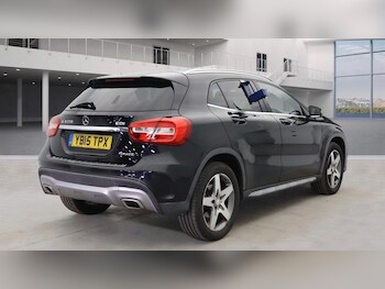 Used Mercedes-Benz GLA 2015 for sale - 77633523: Photo