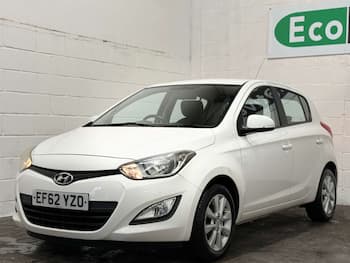 Used Hyundai i20 2012 for sale - 79858232: Photo