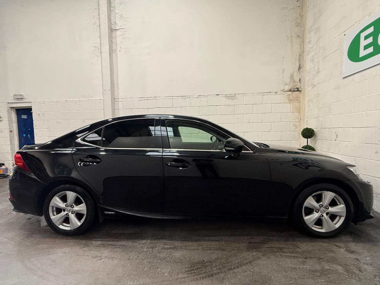 Used Lexus IS 2014 for sale - 77799305: Photo 14