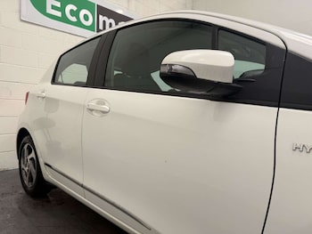 Used Toyota Yaris 2015 for sale - 78541858: Photo
