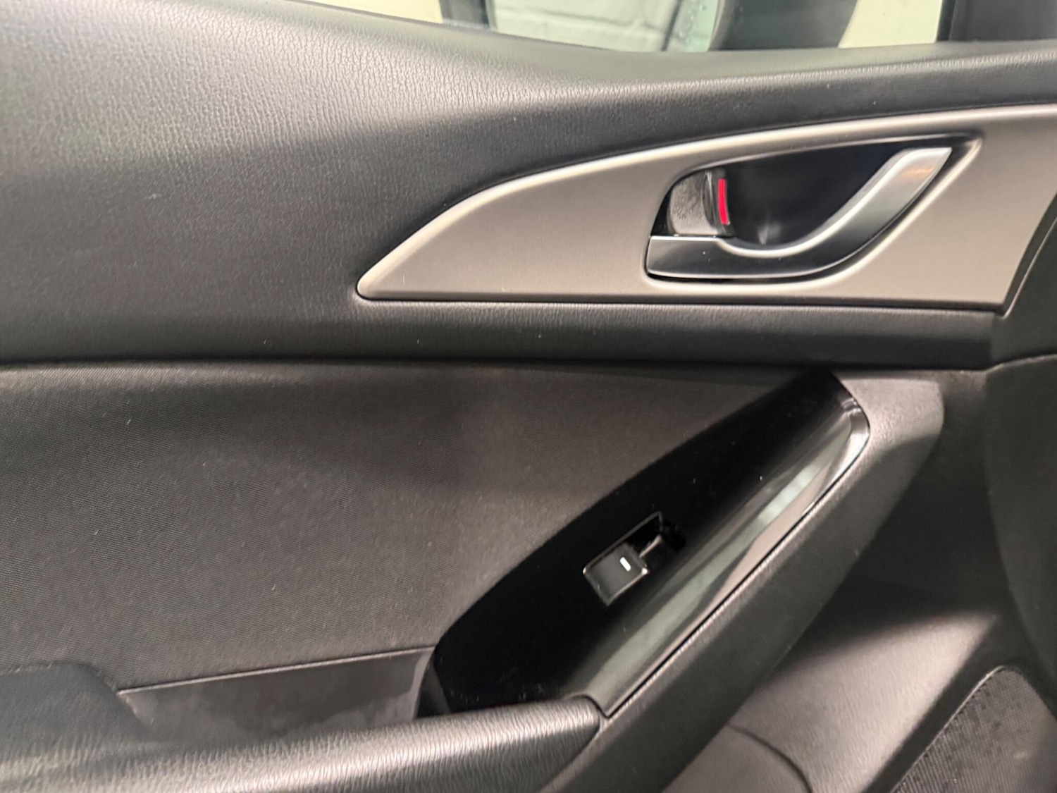 Used Mazda Mazda3 for sale - 77440518: Photo 29