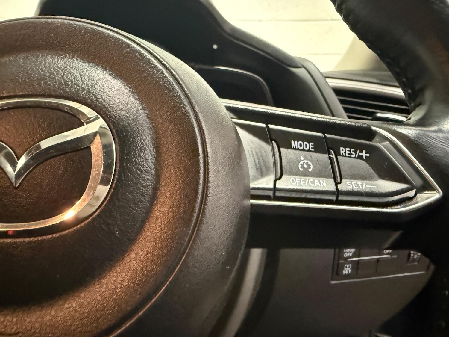 Used Mazda Mazda3 for sale - 77440518: Photo 33