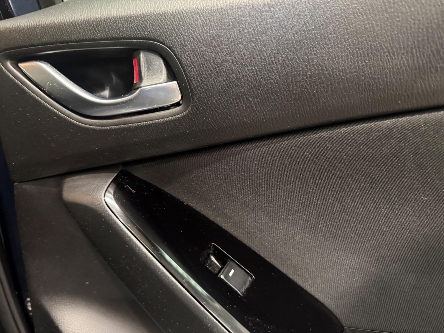 Used Mazda Mazda3 for sale - 77440518: Photo 47