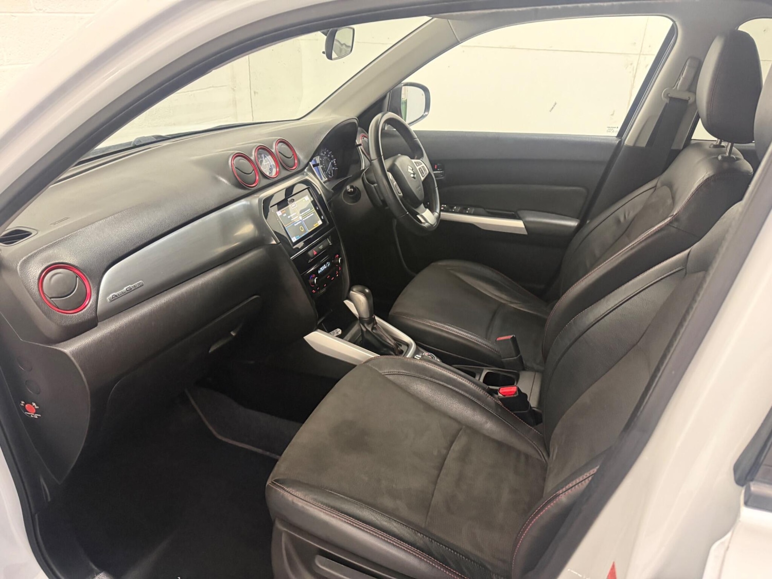 Used Suzuki Vitara 2015 for sale - 76620057: Photo 38