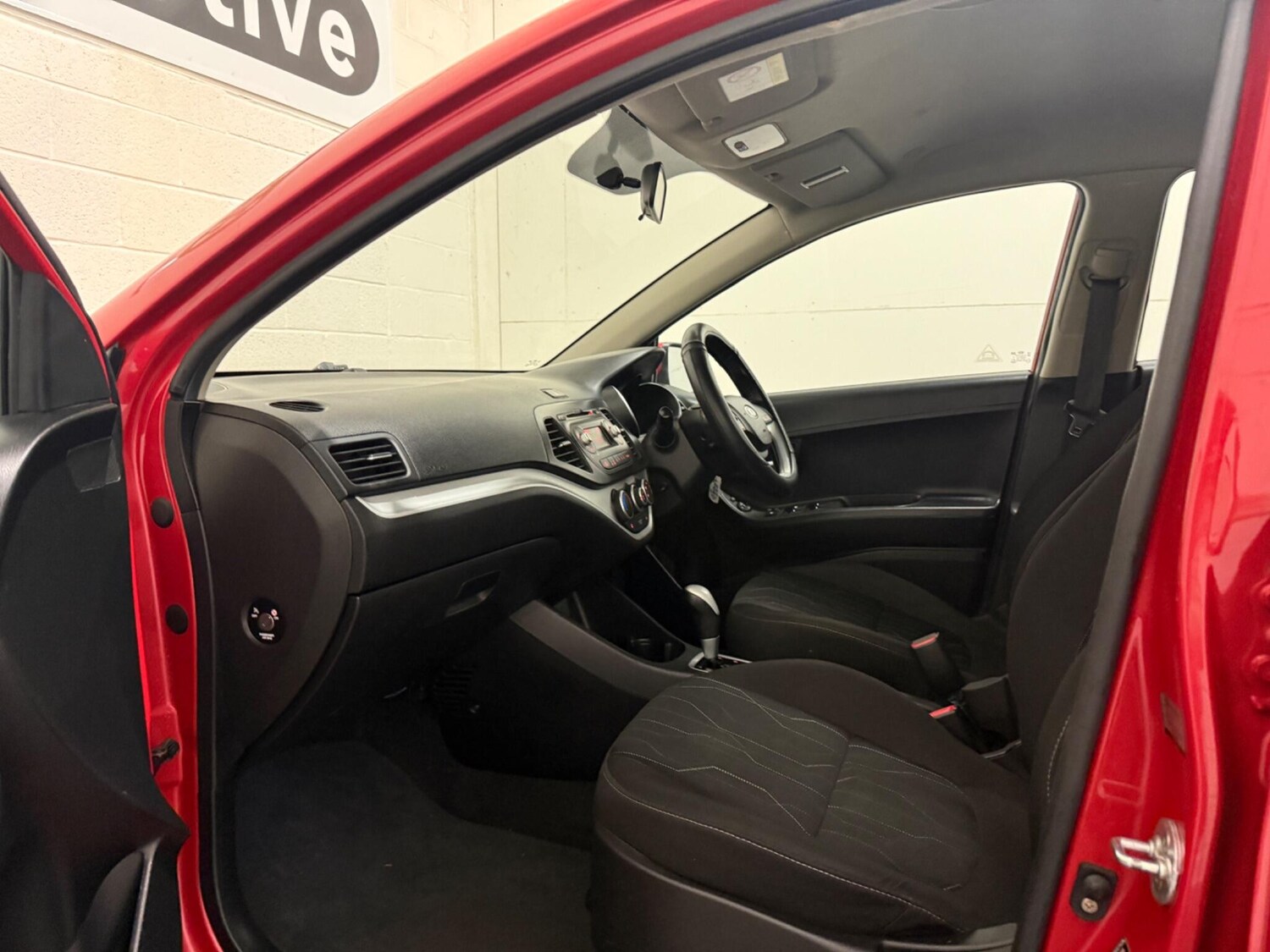 Used Kia Picanto 2016 for sale - 77469052: Photo 37