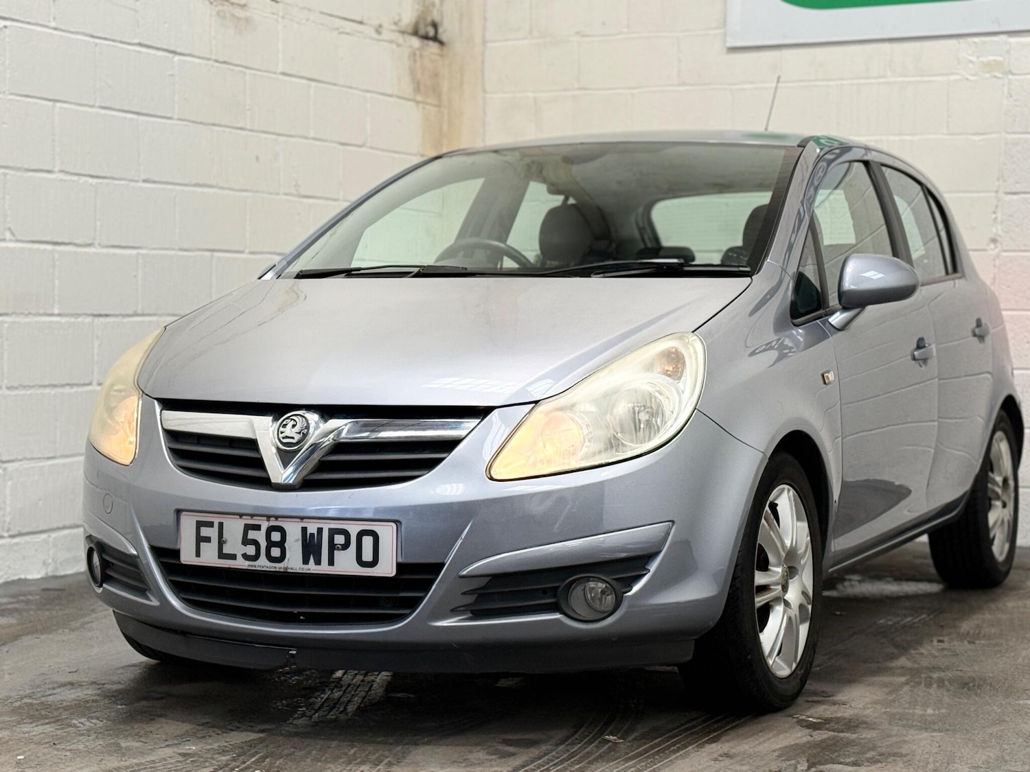 Used Vauxhall Corsa 2008 for sale - 77624965: Photo 2