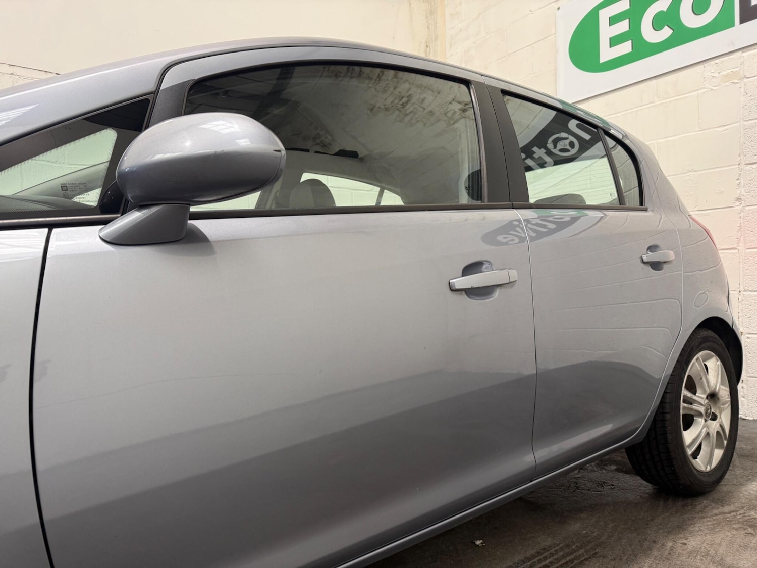 Used Vauxhall Corsa 2008 for sale - 77624965: Photo 3