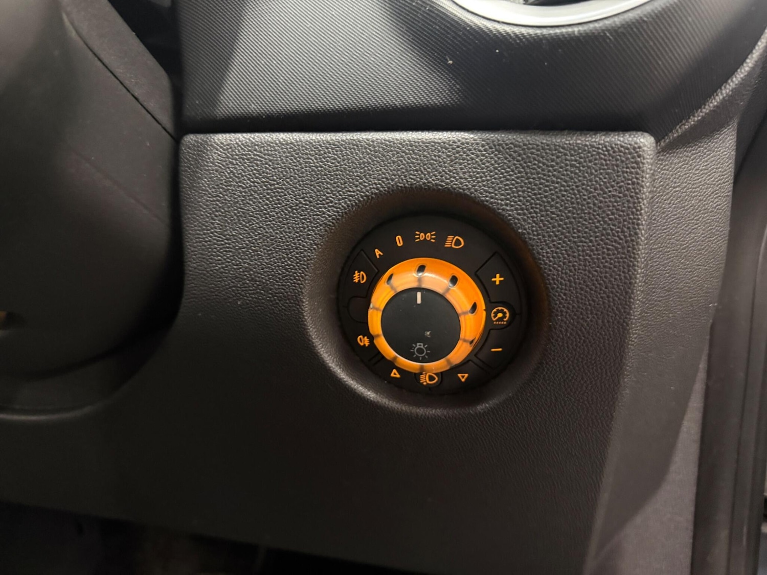 Used Vauxhall Corsa 2008 for sale - 77624965: Photo 32