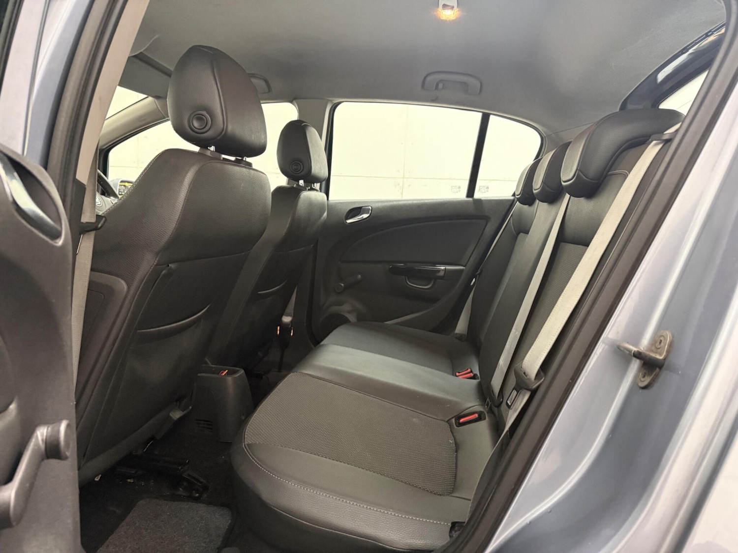 Used Vauxhall Corsa 2008 for sale - 77624965: Photo 40