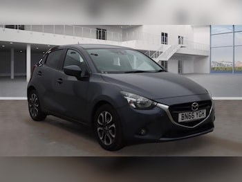 Used Mazda Mazda2 2016 for sale - 75927616: Photo