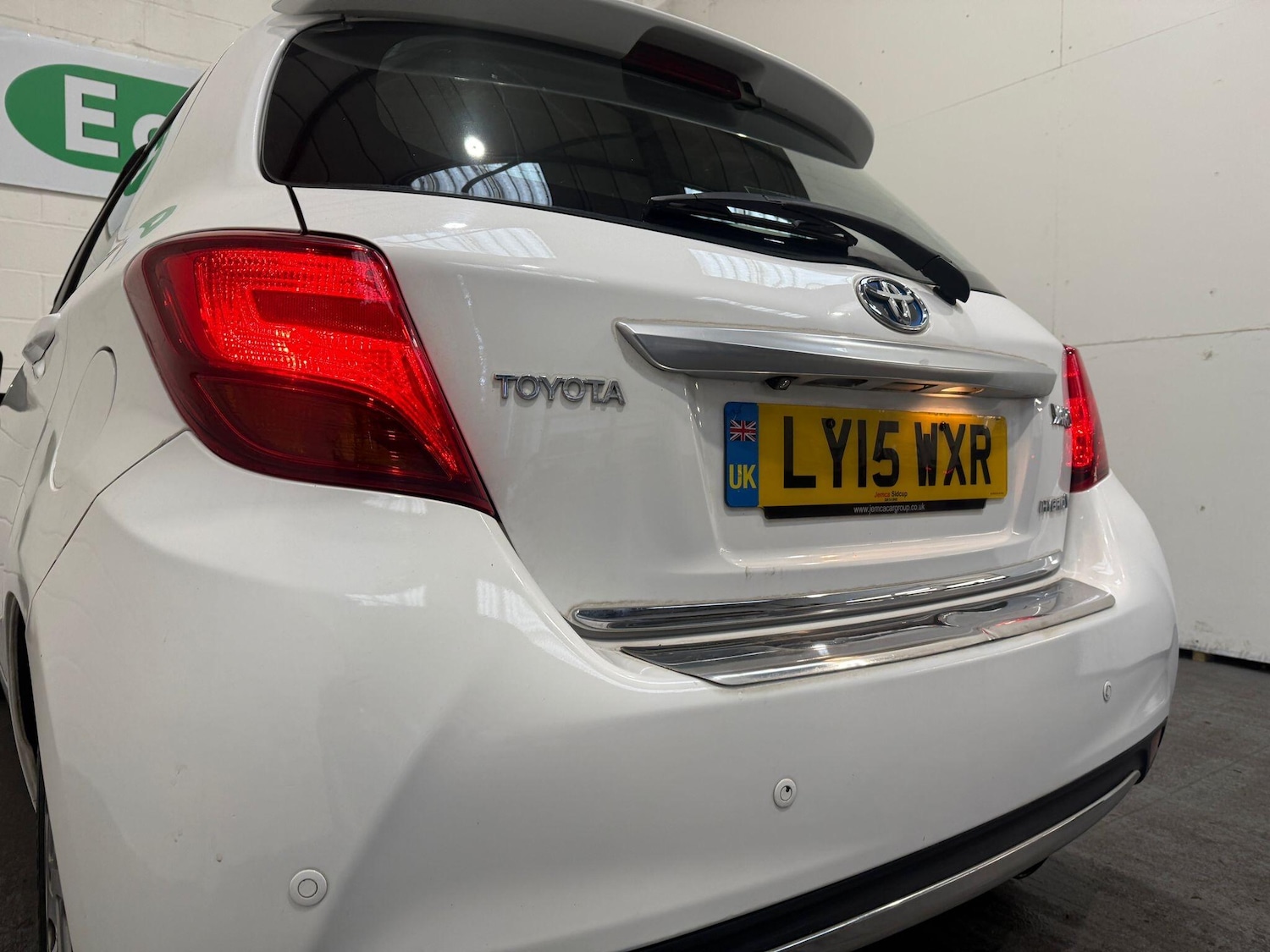 Used Toyota Yaris 2015 for sale - 76167539: Photo 17