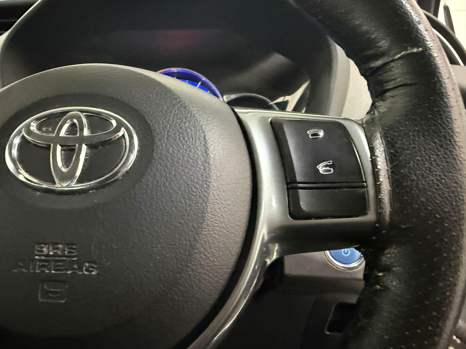 Used Toyota Yaris 2015 for sale - 76167539: Photo 28