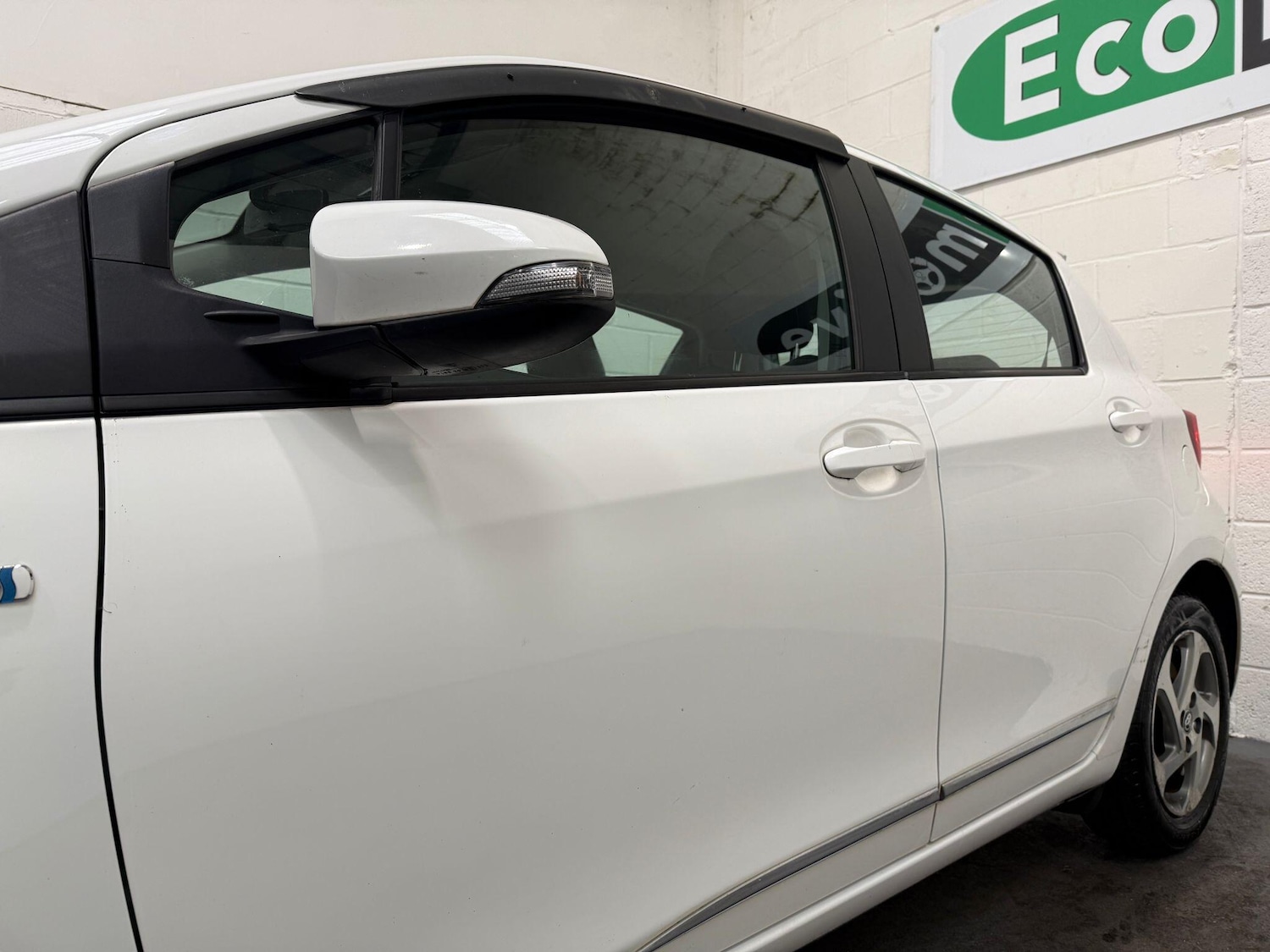 Used Toyota Yaris 2015 for sale - 76167539: Photo 5