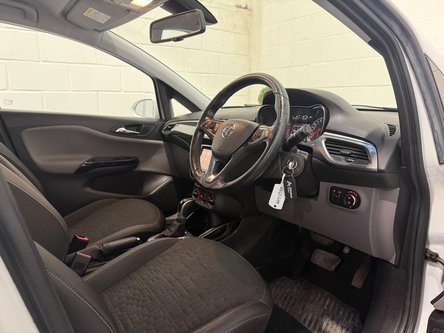 Used Vauxhall Corsa 2015 for sale - 76759620: Photo 15