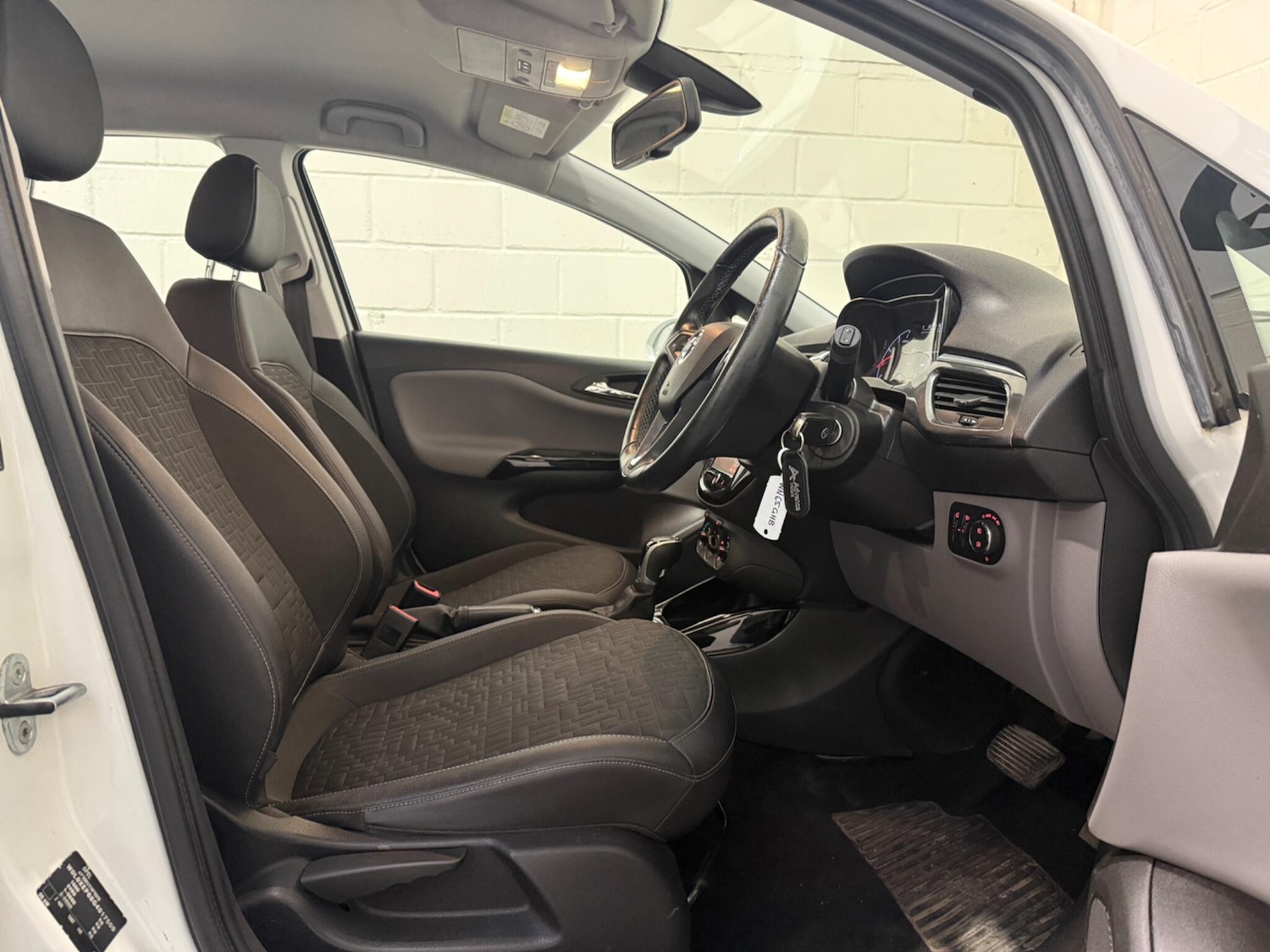 Used Vauxhall Corsa 2015 for sale - 76759620: Photo 16