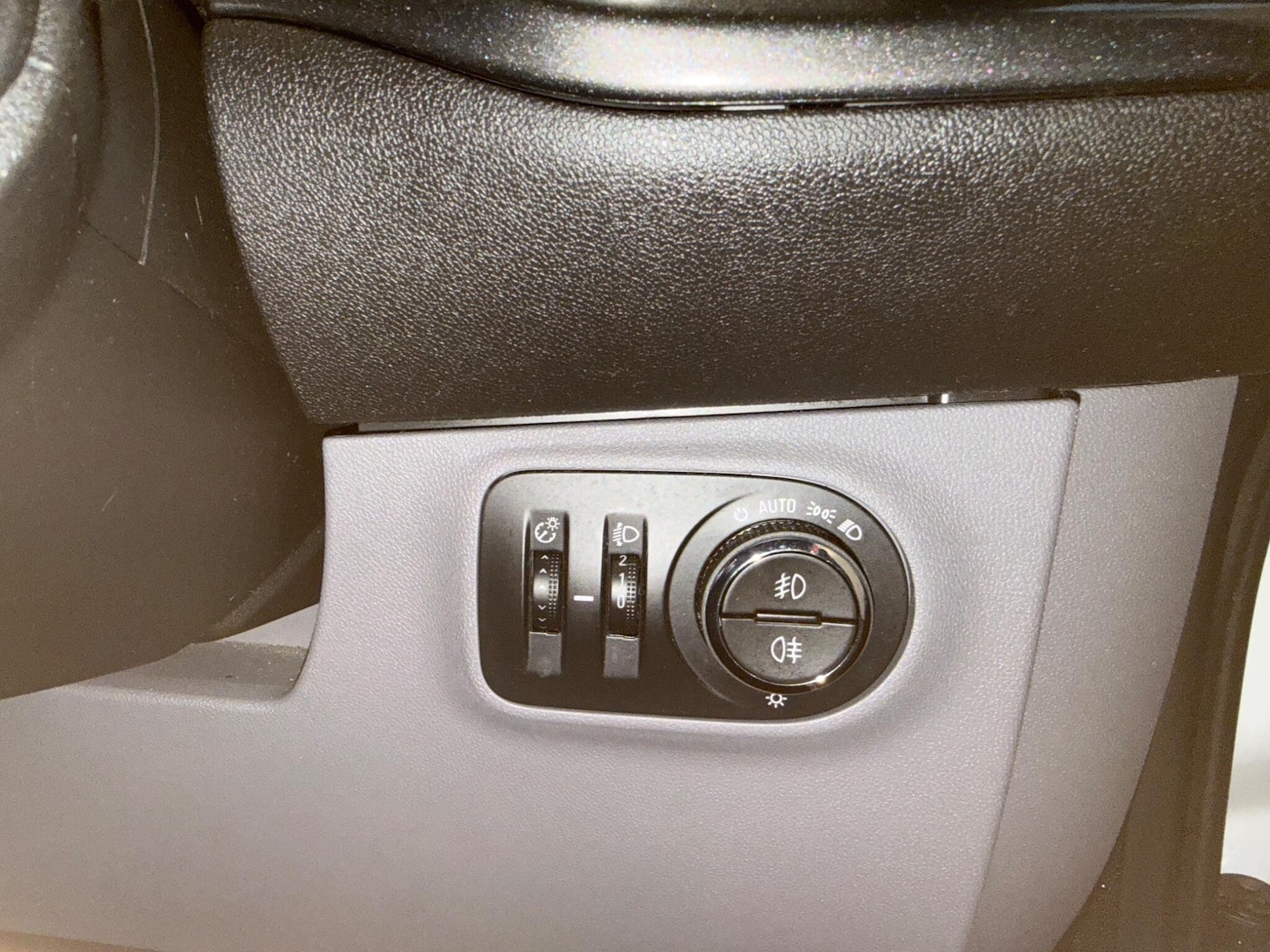 Used Vauxhall Corsa 2015 for sale - 76759620: Photo 26