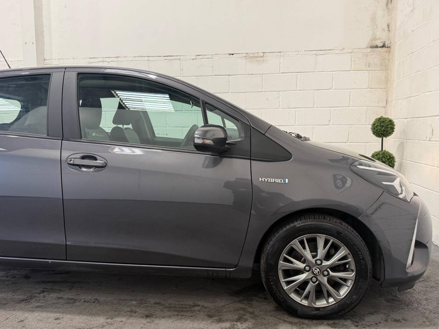 Used Toyota Yaris 2018 for sale - 76953290: Photo 12
