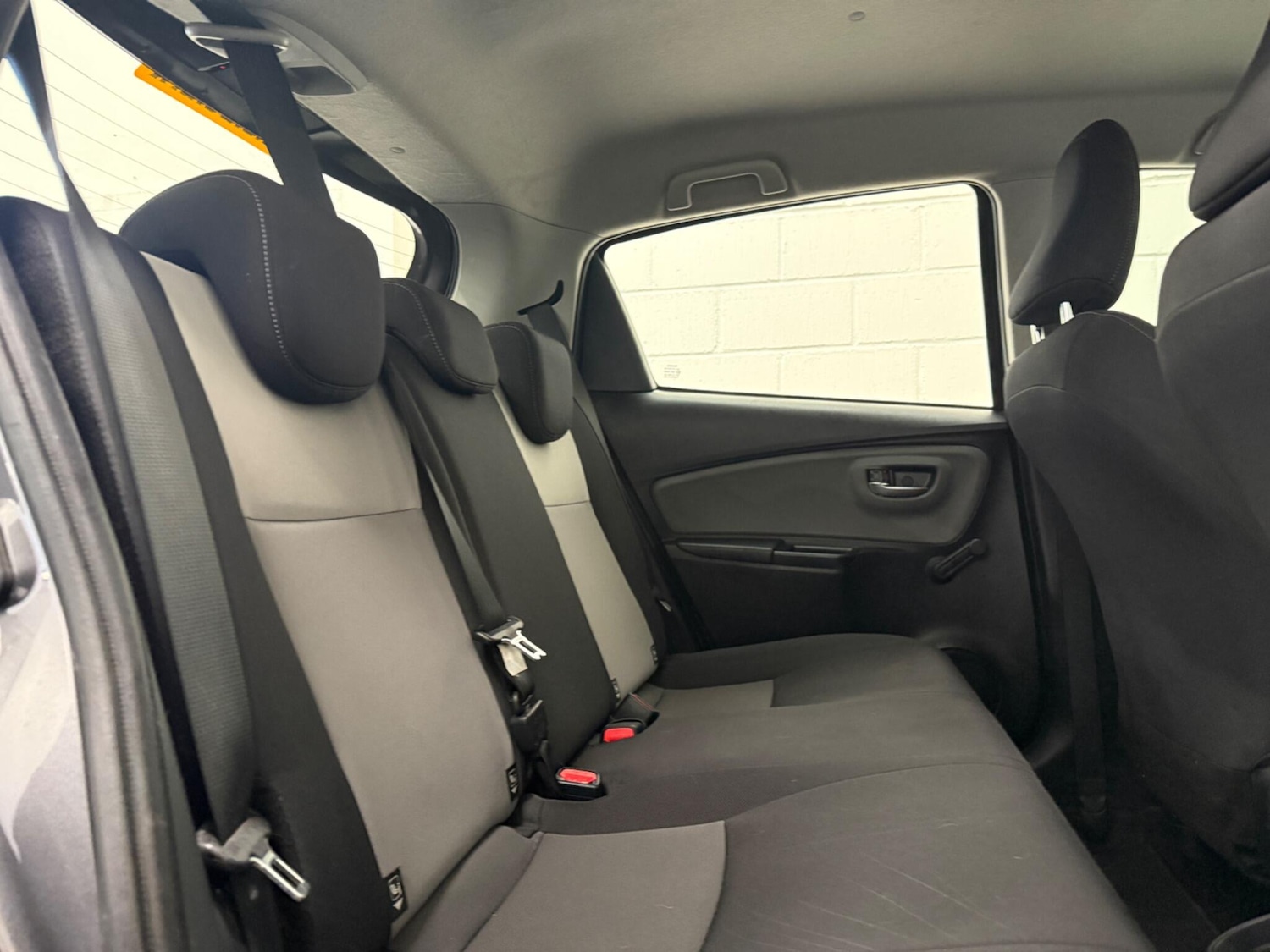 Used Toyota Yaris 2018 for sale - 76953290: Photo 22