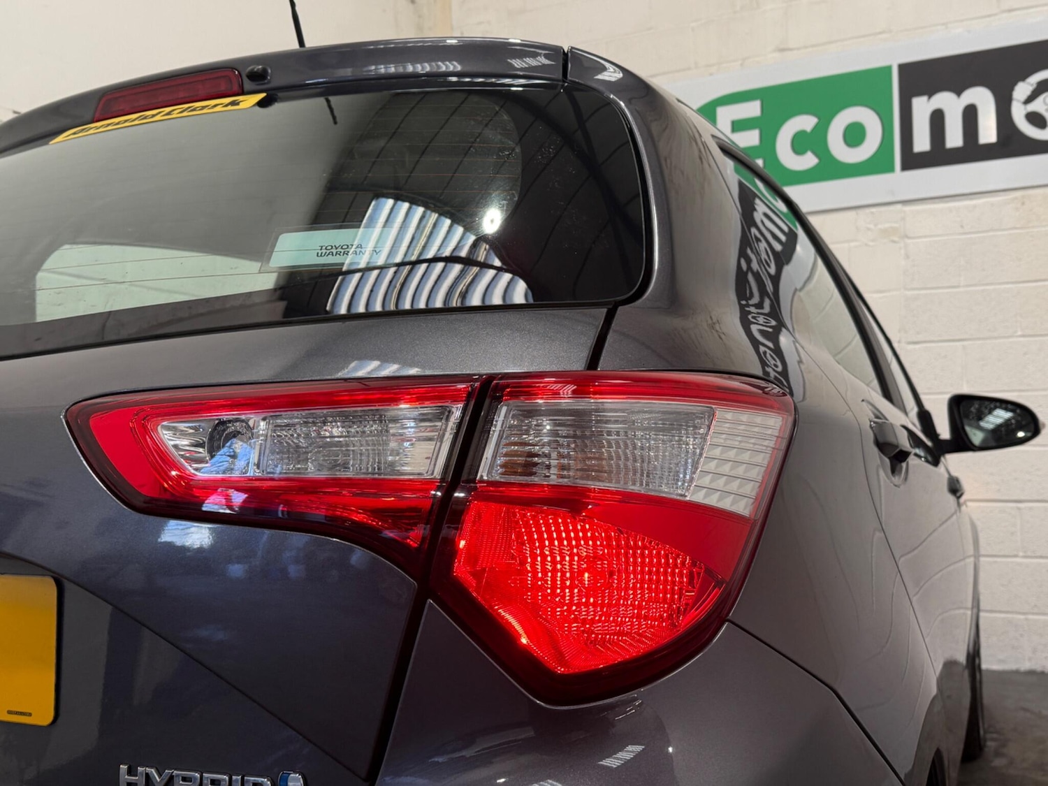 Used Toyota Yaris 2018 for sale - 76953290: Photo 38