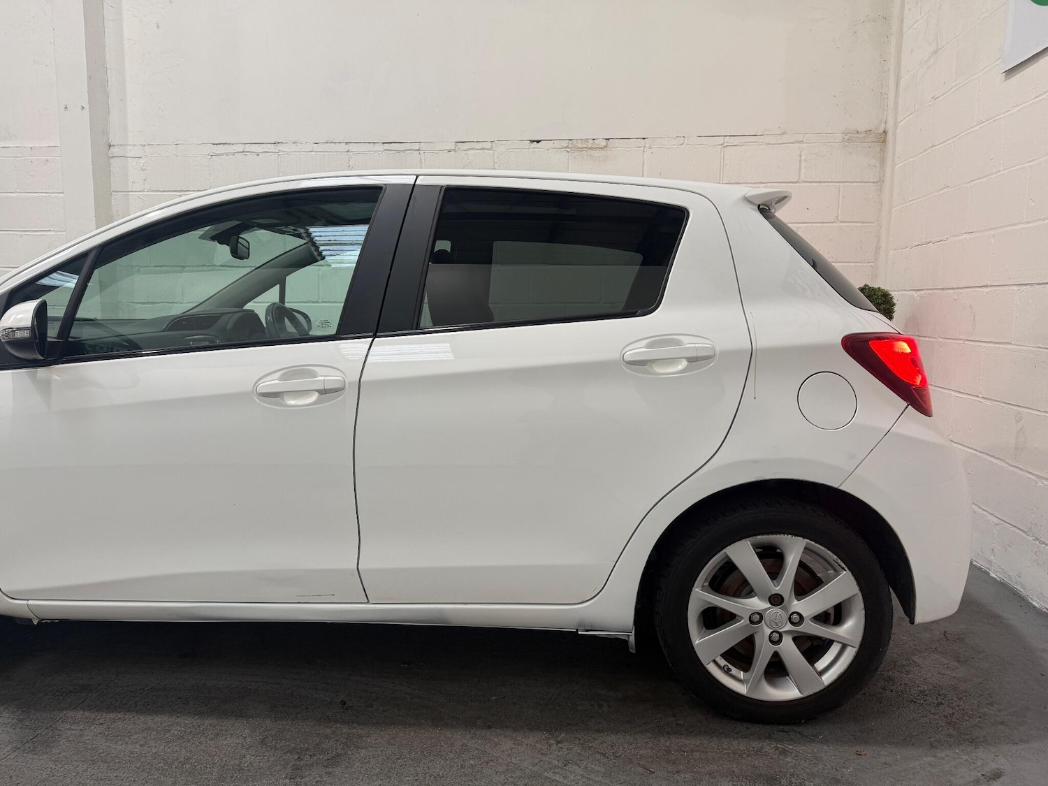 Used Toyota Yaris 2014 for sale - 76990945: Photo 10