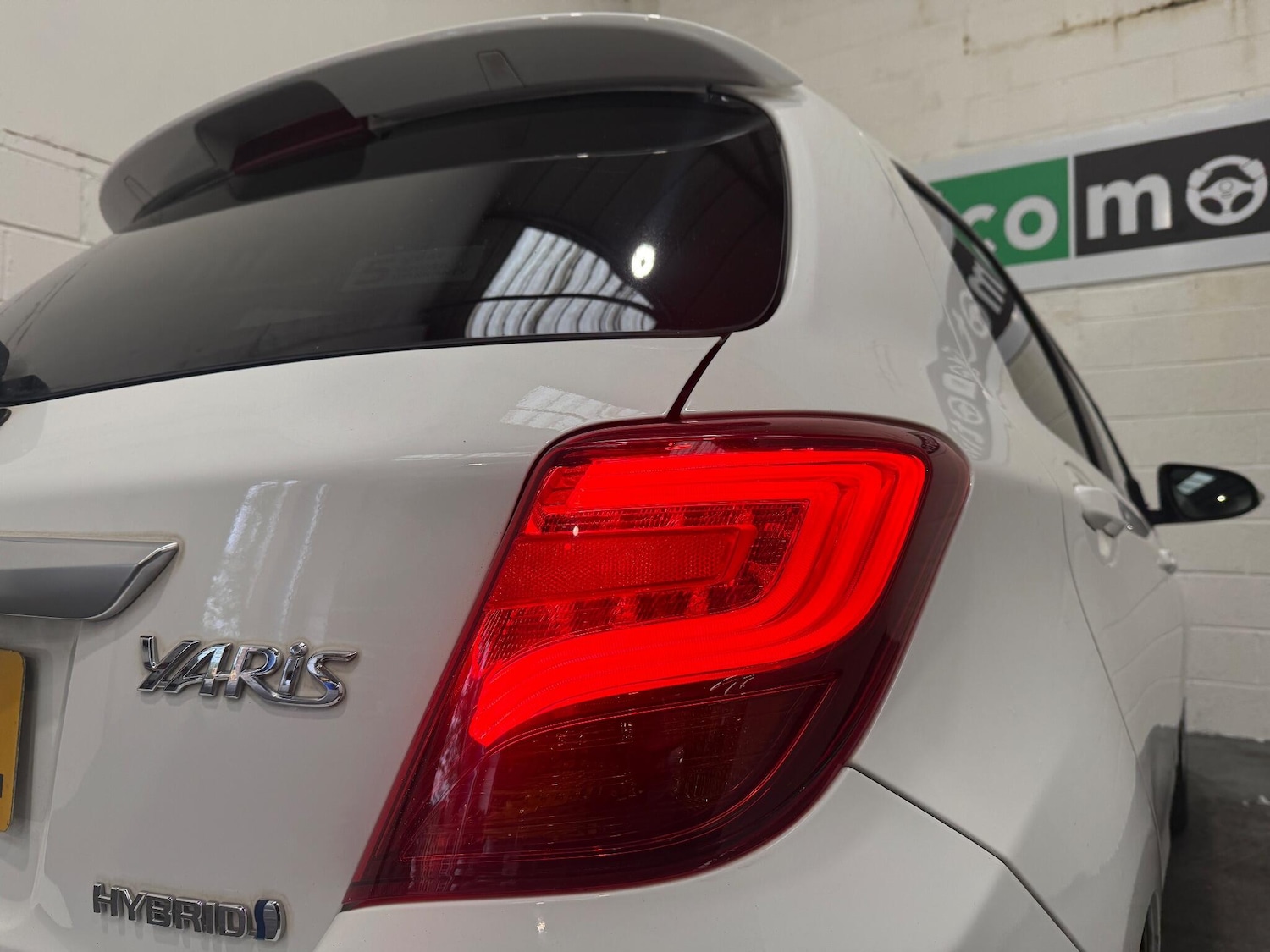 Used Toyota Yaris 2014 for sale - 76990945: Photo 16