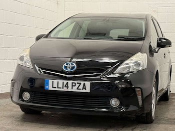 Used Toyota Prius+ 2014 for sale - 79155707: Photo