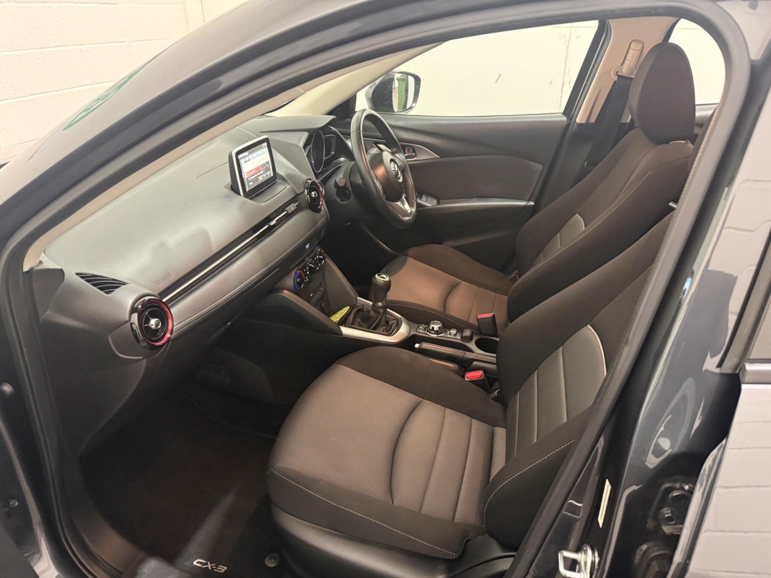 Used Mazda CX-3 2015 for sale - 77143701: Photo 38