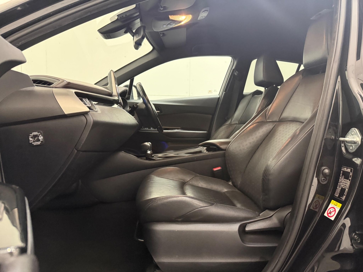 Used Toyota C-HR for sale - 78136114: Photo 35