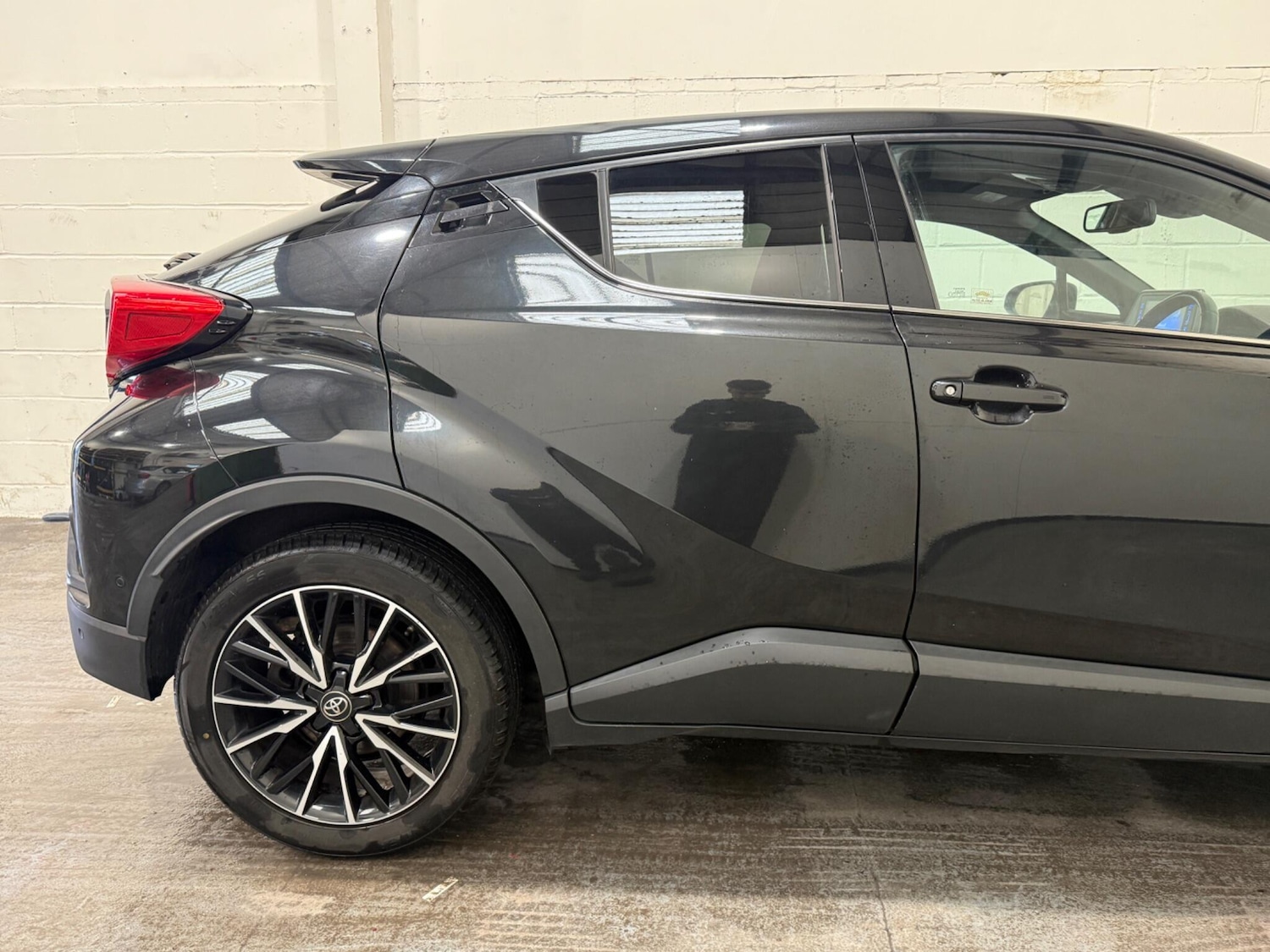 Used Toyota C-HR for sale - 78136114: Photo 8