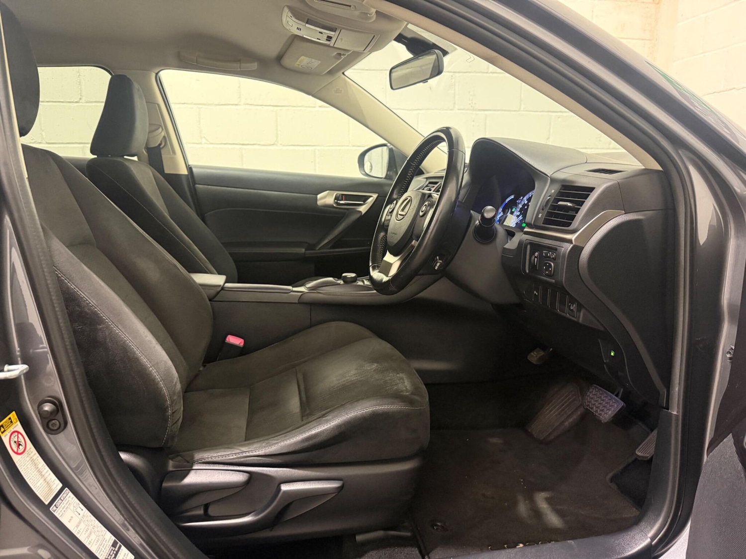 Used Lexus CT 2015 for sale - 77550228: Photo 17