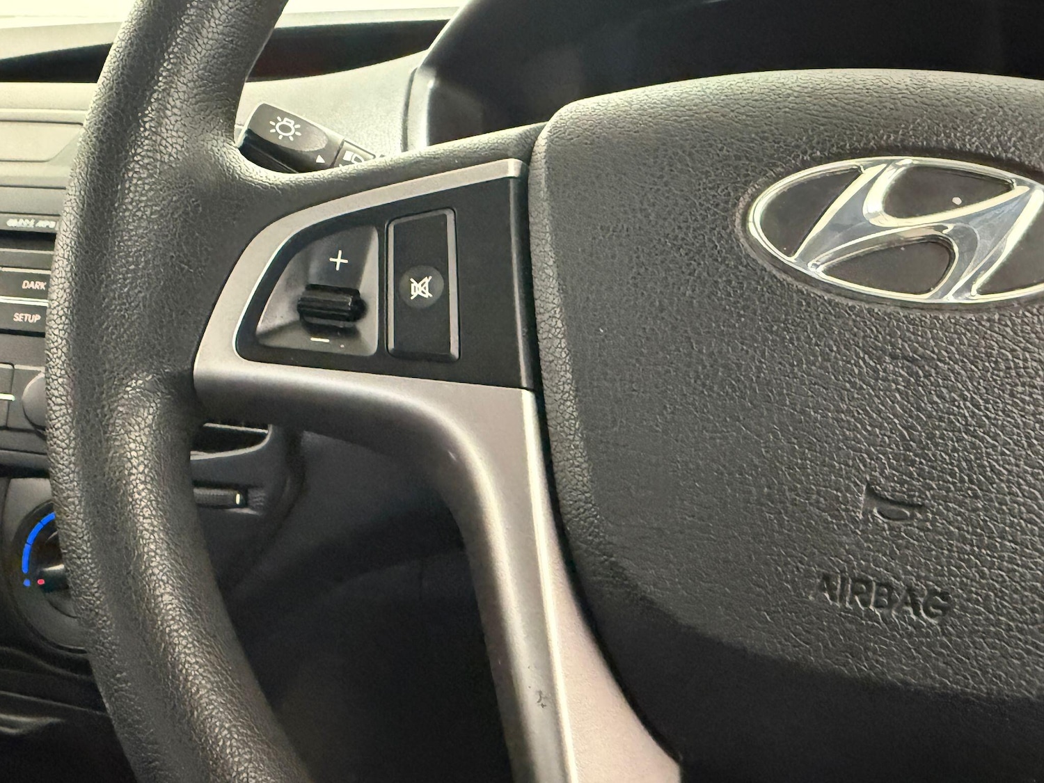Used Hyundai i20 2009 for sale - 76020652: Photo 29
