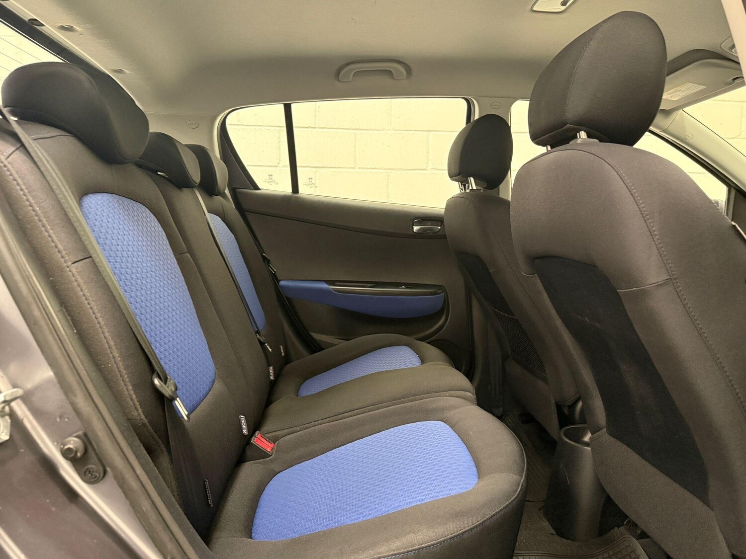 Used Hyundai i20 2009 for sale - 76020652: Photo 35