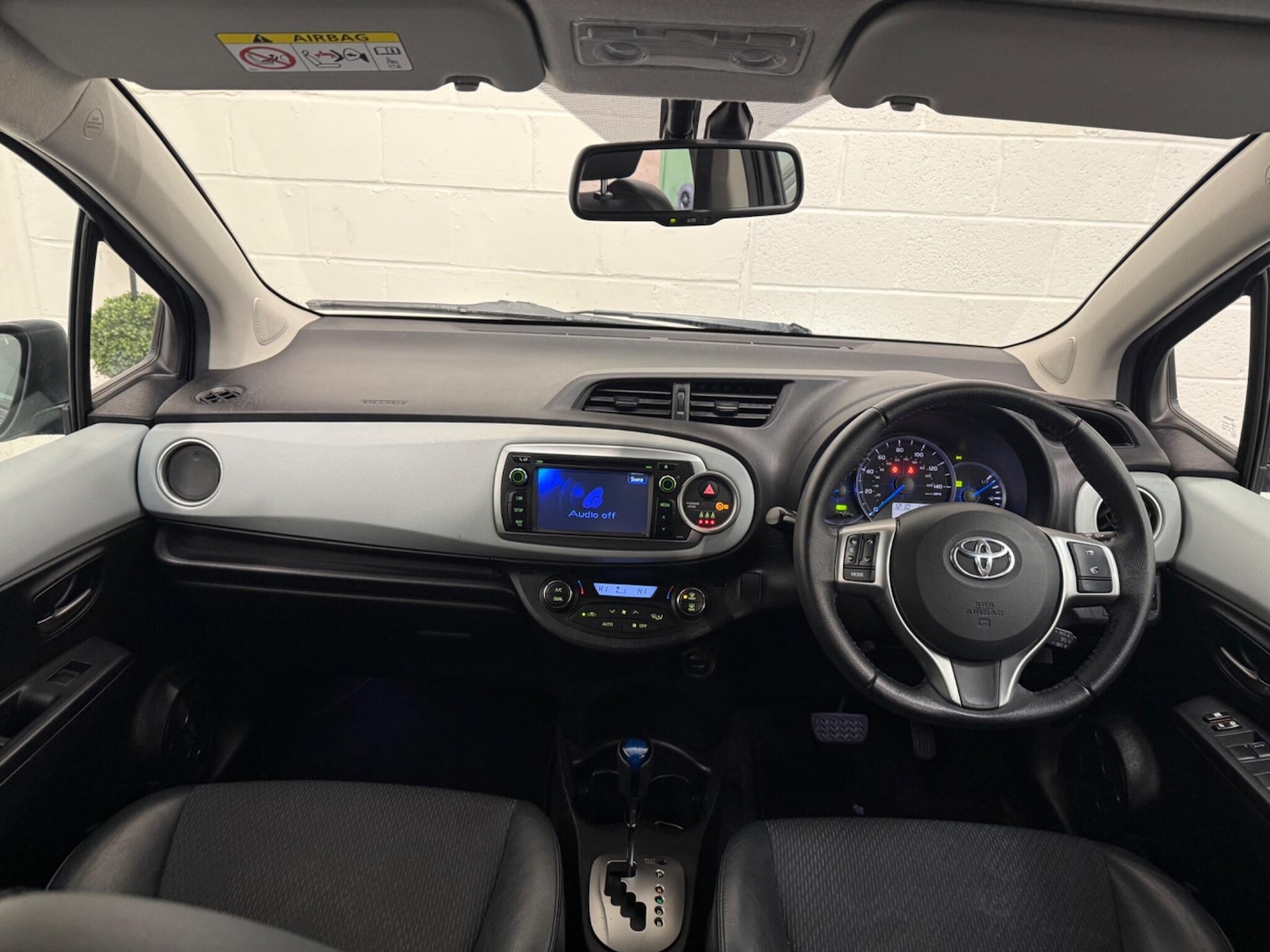 Used Toyota Yaris 2013 for sale - 77101911: Photo 12