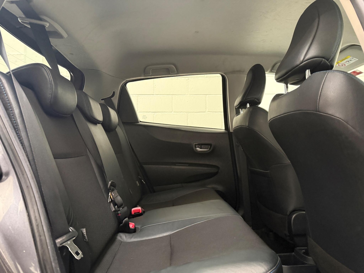 Used Toyota Yaris 2013 for sale - 77101911: Photo 17