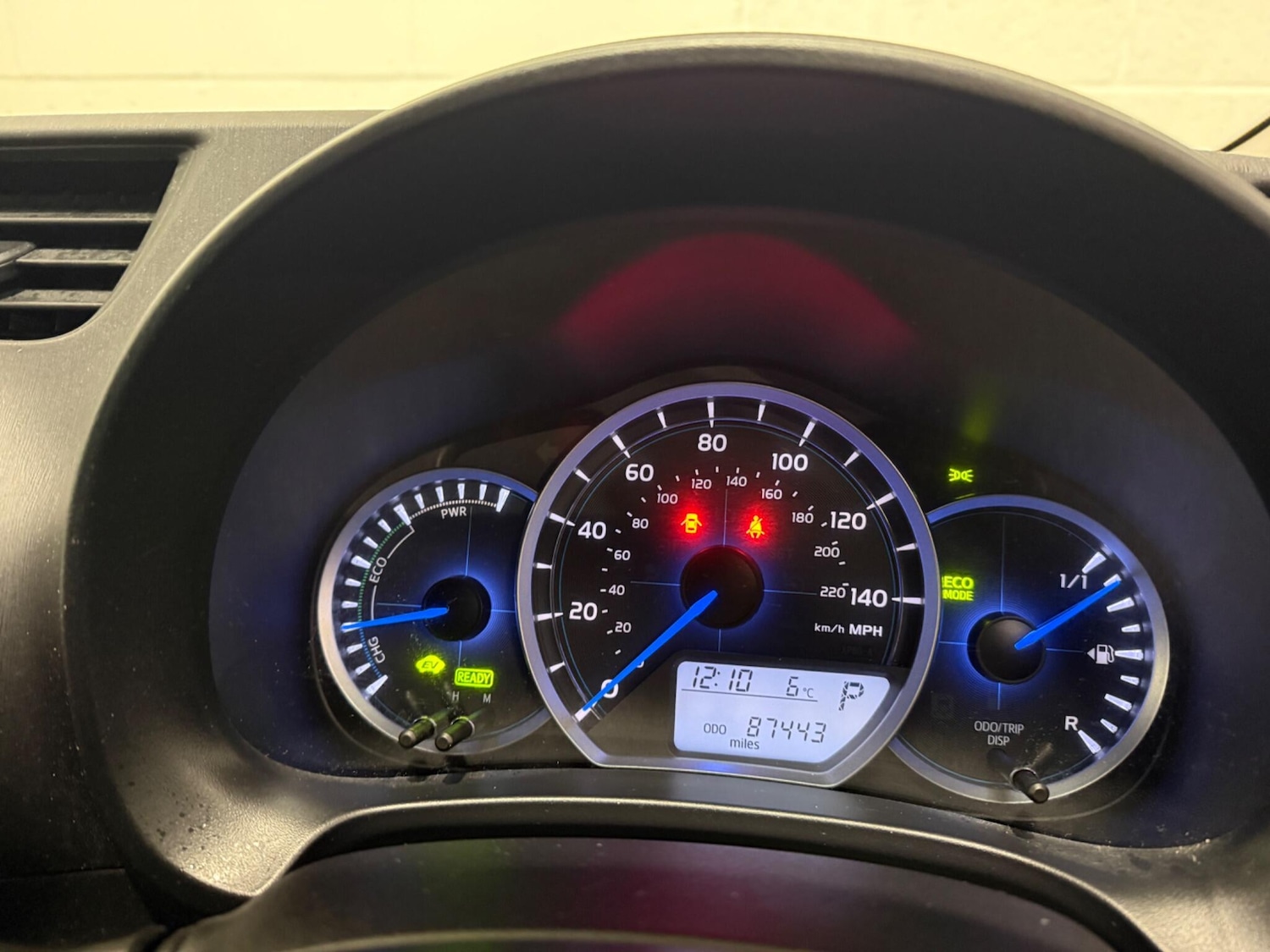 Used Toyota Yaris 2013 for sale - 77101911: Photo 28