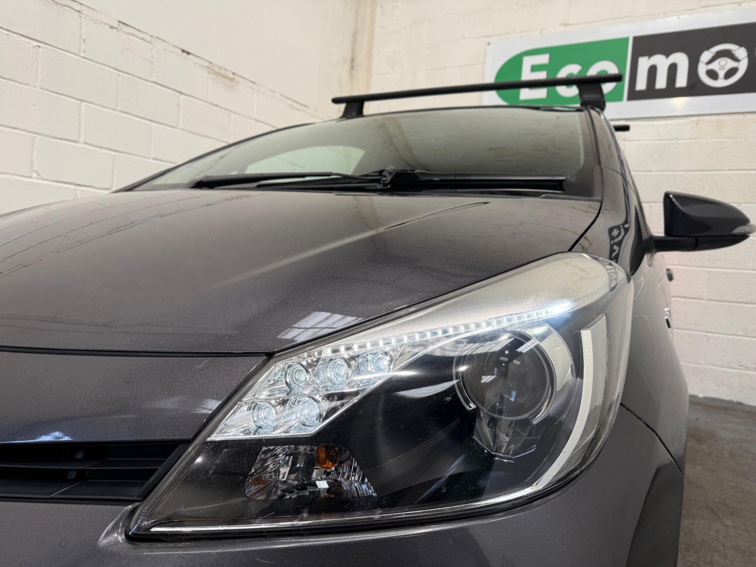 Used Toyota Yaris 2013 for sale - 77101911: Photo 39