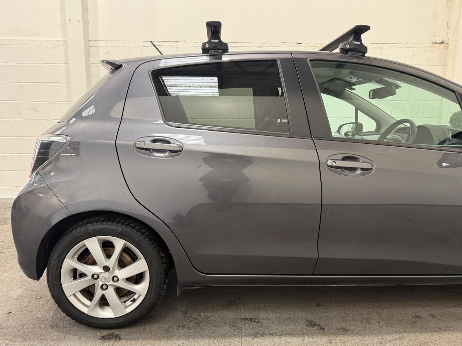 Used Toyota Yaris 2013 for sale - 77101911: Photo 42