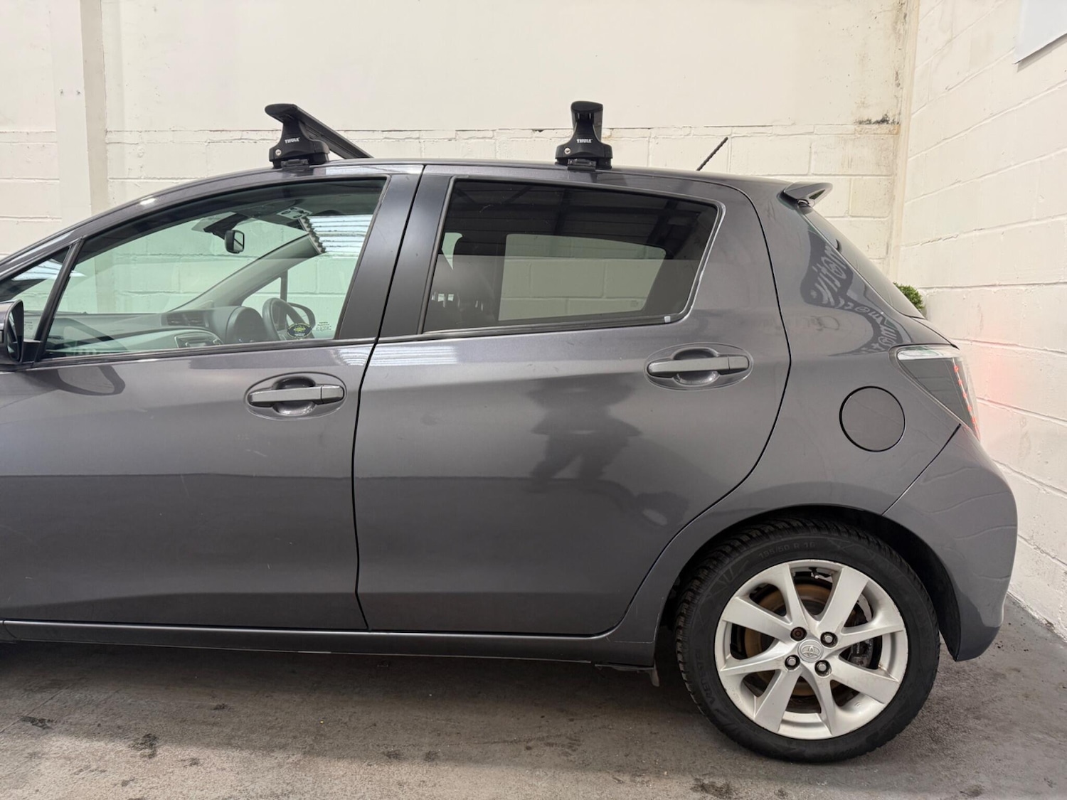 Used Toyota Yaris 2013 for sale - 77101911: Photo 5