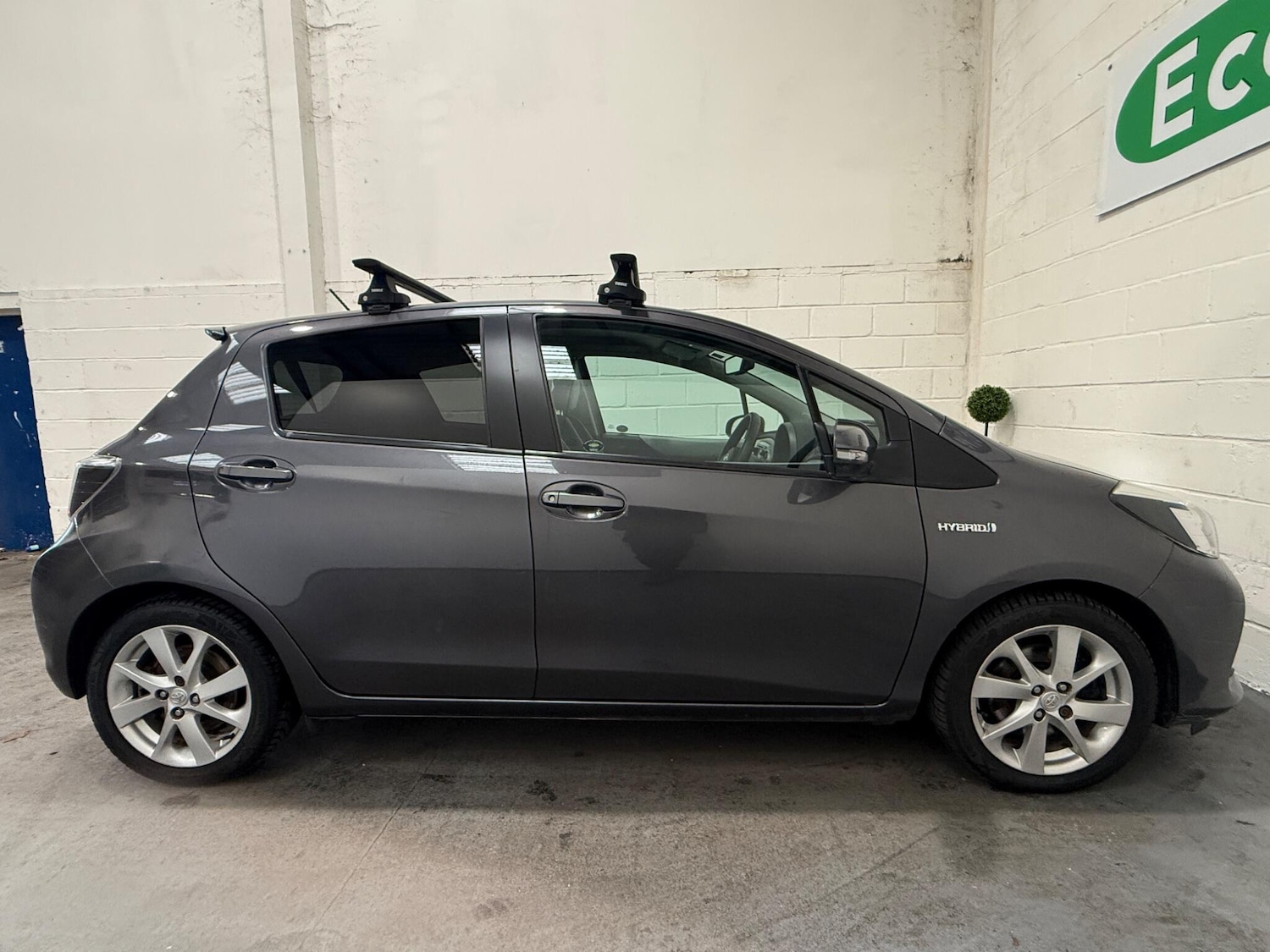 Used Toyota Yaris 2013 for sale - 77101911: Photo 9