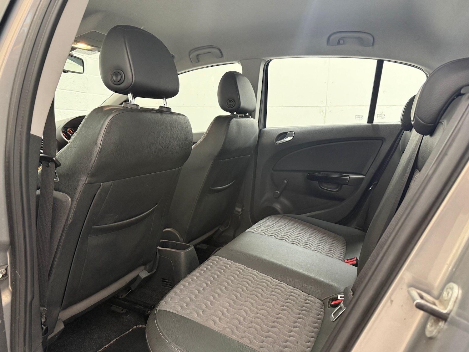 Used Vauxhall Corsa 2013 for sale - 76987825: Photo 40