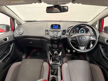 Used Ford Fiesta 2015 for sale - 79253551: Photo
