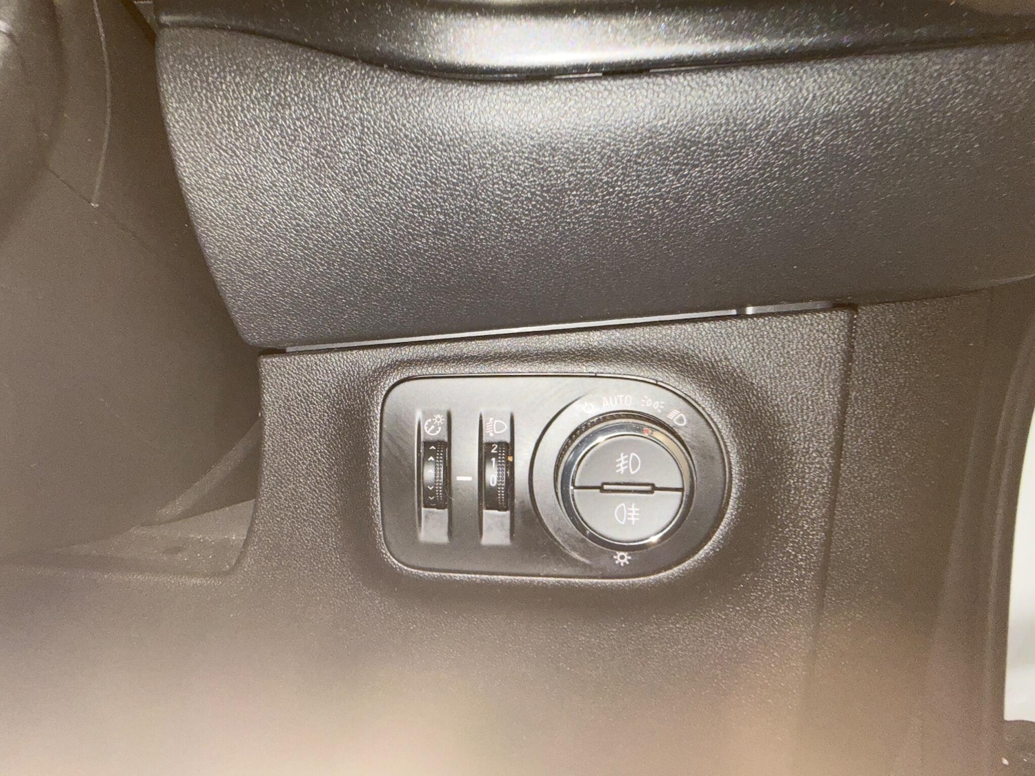 Used Vauxhall Corsa 2017 for sale - 76174647: Photo 28