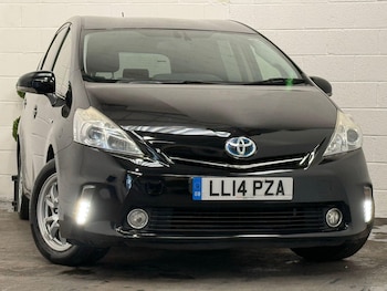 Used Toyota Prius+ 2014 for sale - 75319169: Photo
