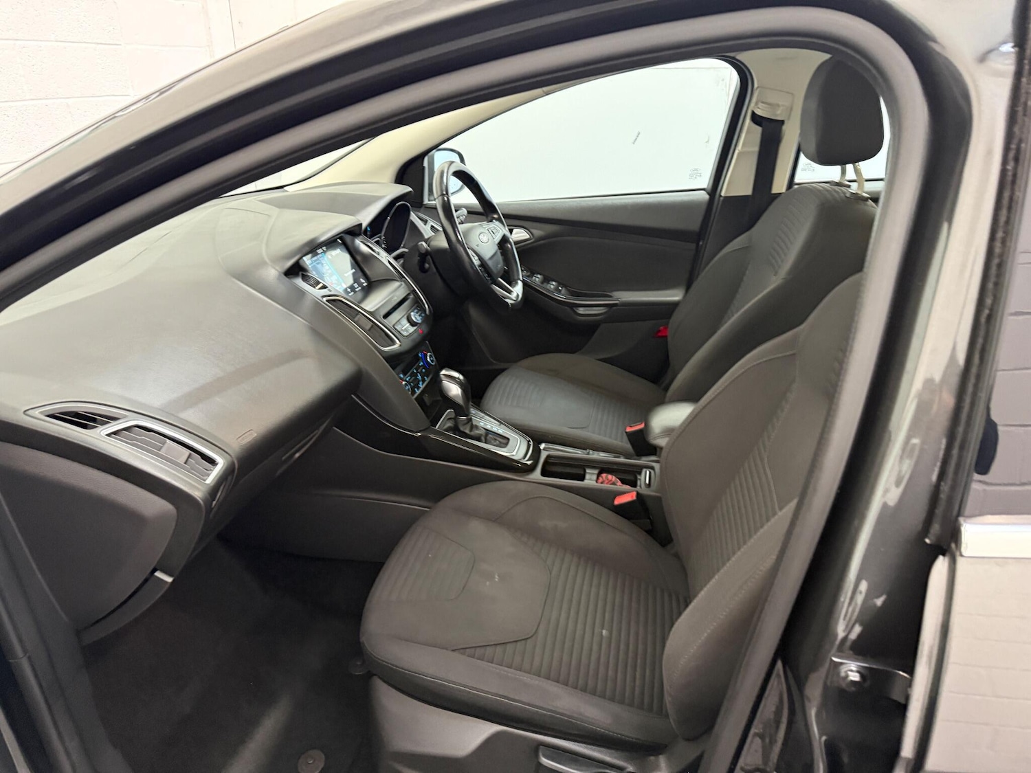 Used Ford Focus 2017 for sale - 76527711: Photo 40