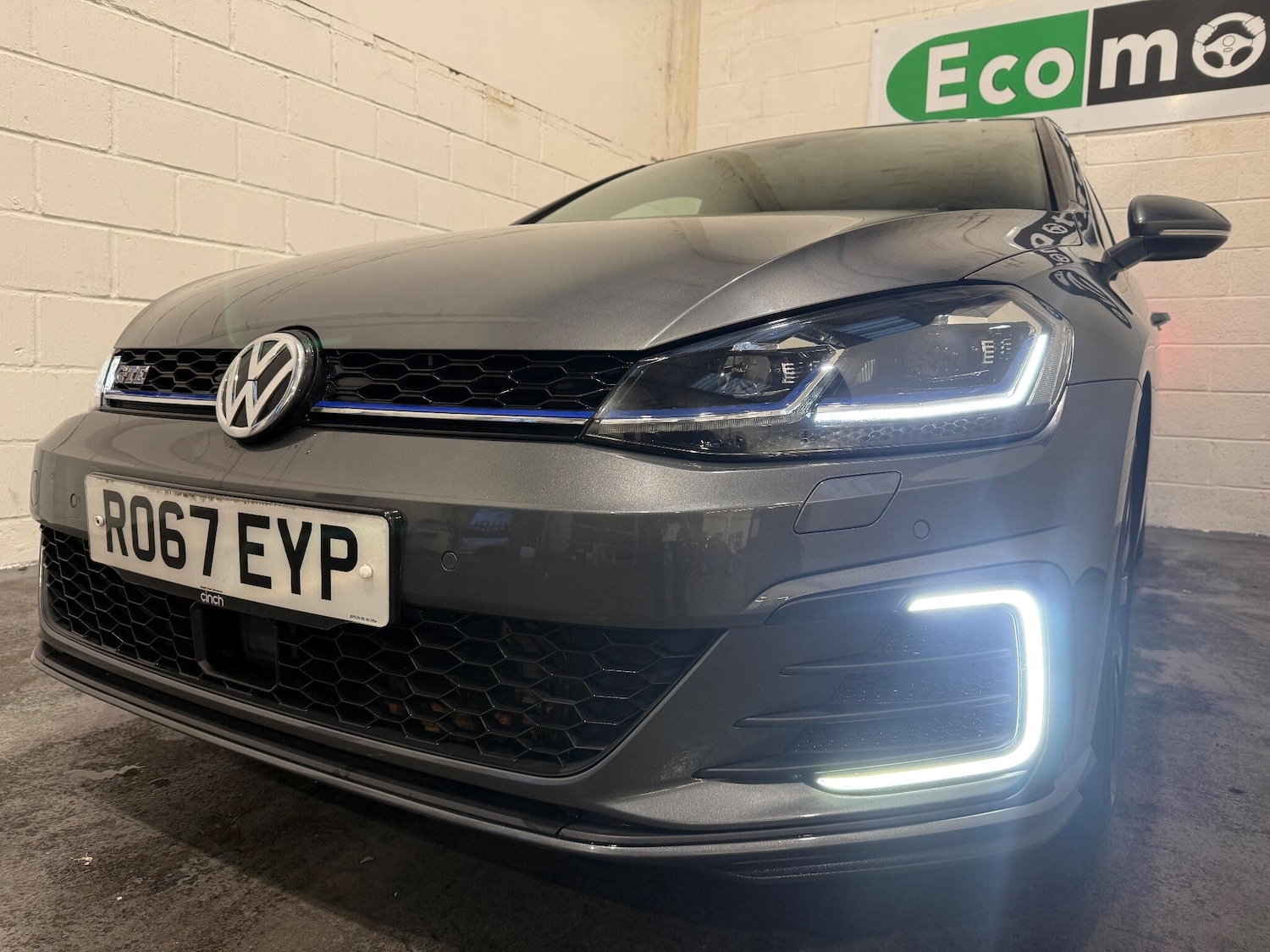 Used Volkswagen Golf 2017 for sale - 76538569: Photo 40